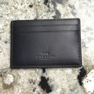 Coach lightning bolt card holder
4 cc slots